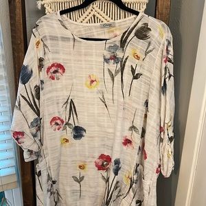 Linen floral top